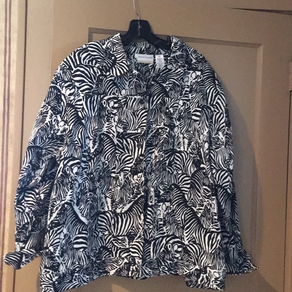 Lightweight jacket
